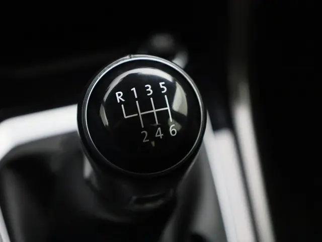 Volkswagen T-Roc 1.0TSI/110PK Style 2018 Benzine 12