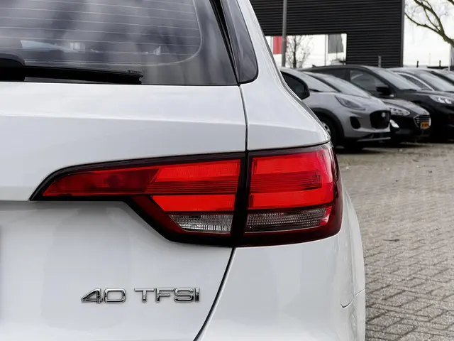 Audi A4 Avant 40 TFSI Design Pro Line Plus 2019 Benzine 9