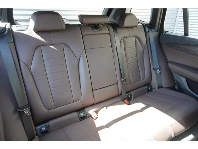 BMW iX3 High Executive 2023 Elektrisch 10