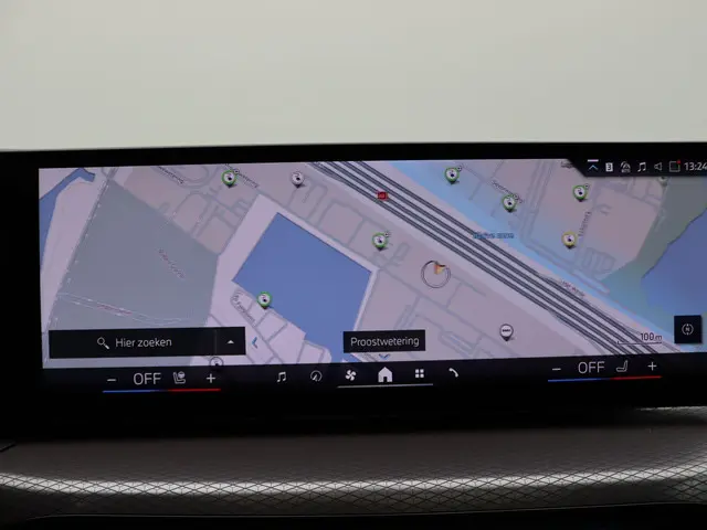 BMW 3 Serie Sedan 330e 2025 Hybride Benzine 13