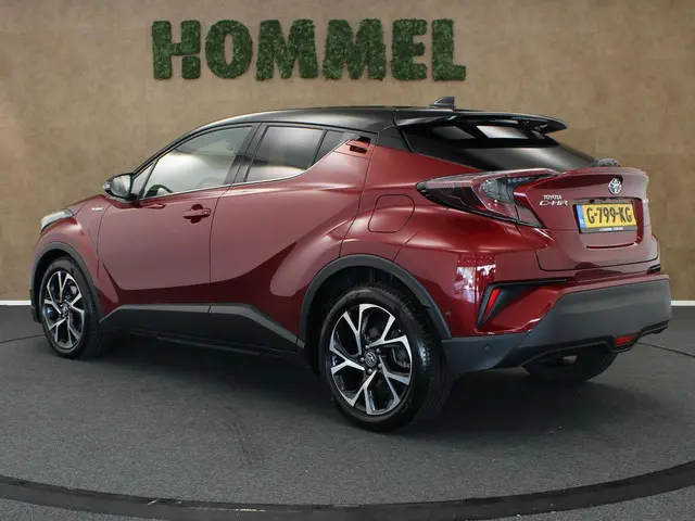 Toyota C-HR 1.8 Hybrid Executive 2019 Hybride Benzine 13