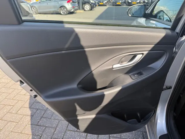 Hyundai i30 Wagon 1.0 T-GDI Comfort 2018 Benzine 15