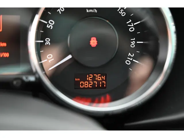 Peugeot 3008 1.6 THP Crossway 2015 Benzine 26