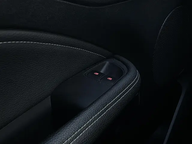 Opel ADAM 1.4 Jam 2016 Benzine 20