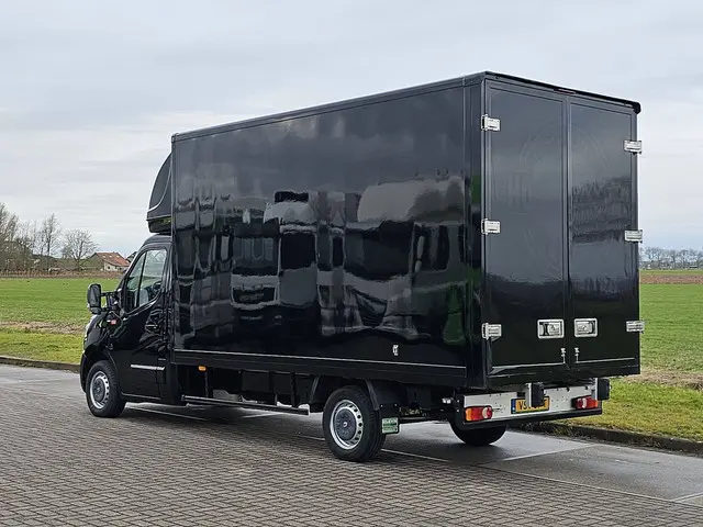 Renault Master 2.3 2018 Diesel 6
