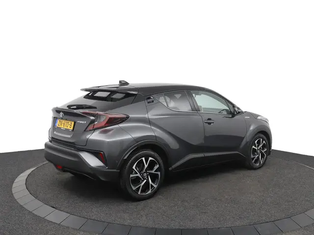 Toyota C-HR 1.8 Hybrid Style 2019 Hybride Benzine 2