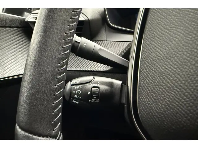 Peugeot 208 1.2T 100pk Allure 2024 Benzine 27