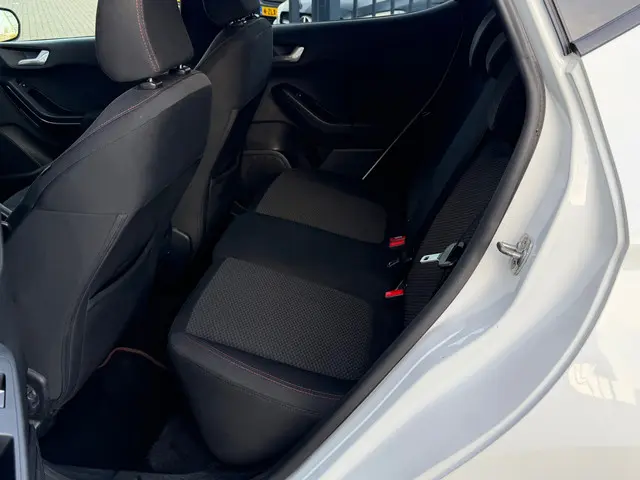 Ford Fiesta 1.0 EcoBoost ST-Line NL AUTO 2020 Benzine 15