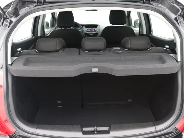 Opel KARL 1.0 ecoFLEX Edition 2017 Benzine 15