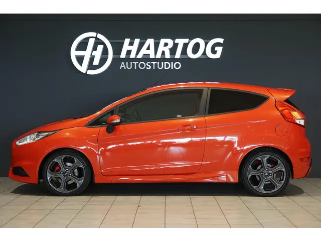 Ford Fiesta 1.6 ST2 2016 Benzine 11