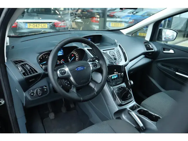 Ford C-MAX 1.6 TITANIUM 2013 Benzine 3