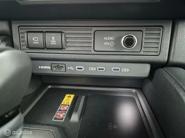 Toyota Land Cruiser 250 2.8 D-4D First Edition 2024 Diesel 29