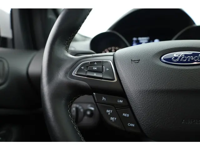 Ford Kuga 1.5 ST-Line 4WD Aut. 2017 Benzine 12