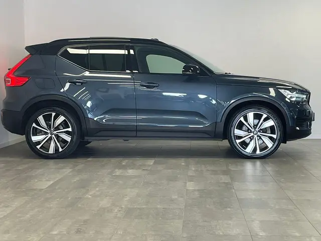 Volvo XC40 1.5 T4 Recharge R-Design 2022 Hybride Benzine 8