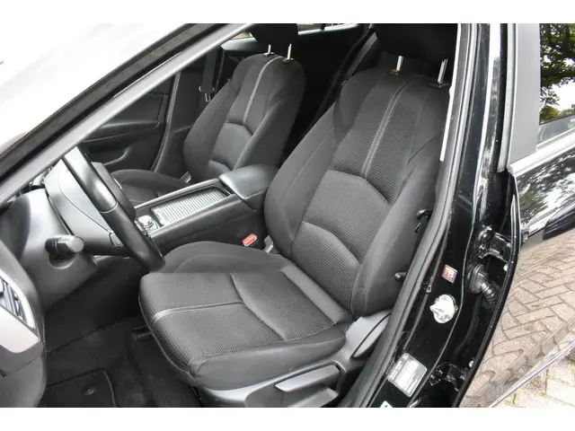 Mazda 3 2.0 SkyActiv-G 120 SkyLease+ 2017 Benzine 13