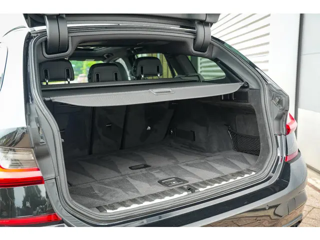 BMW 3 Serie Touring M340i xDrive 2020 Benzine 30