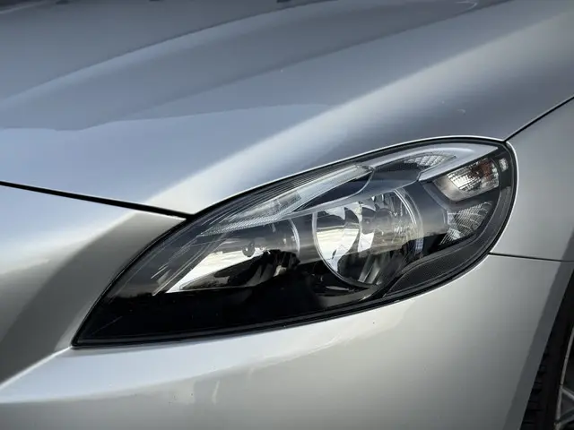 Volvo V40 2.0 D2 Nordic+ 2016 Diesel 15