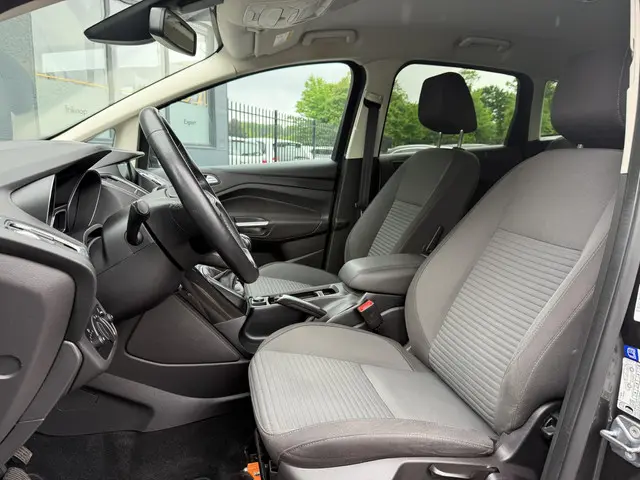 Ford C-MAX 1.0 Titanium 2015 Benzine 6