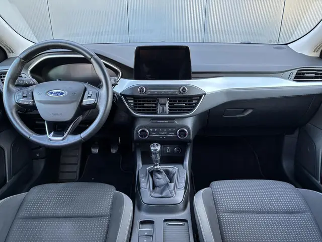 Ford Focus Wagon HELAAS VERKOCHT!!! 2019 Benzine 10