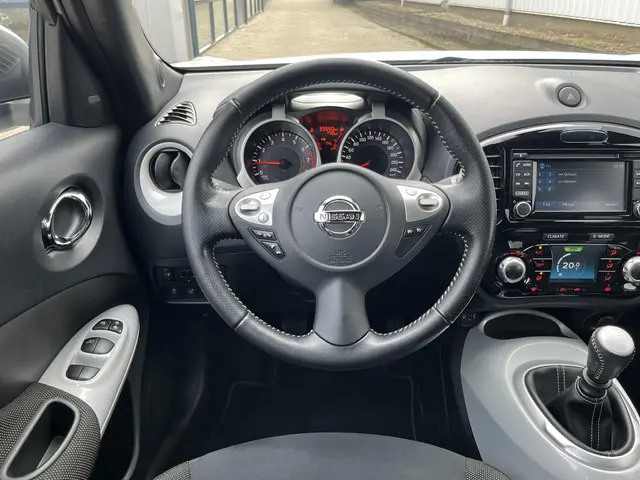 Nissan Juke 1.2 DIG-T S/S N-Vision 2017 Benzine 56