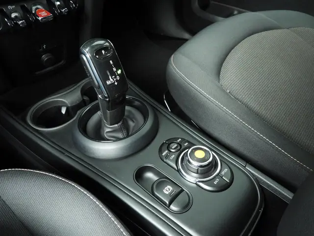 MINI Countryman Cooper 2019 Benzine