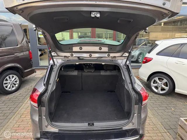 Renault Clio Estate 0.9 TCe Night&Day 2014 Benzine 27