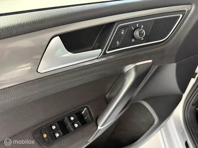 Volkswagen Golf Sportsvan 1.2 TSI Highline 2016 Benzine 13