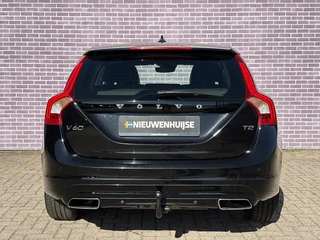 Volvo V60 1.5 T2 Polar+ Dynamic 2018 Benzine 11