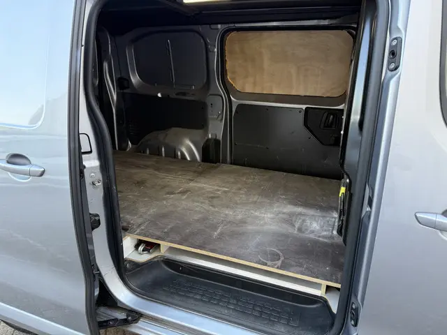 Citroën Jumpy 2.0 BlueHDI 180 M Driver 2021 Diesel 13