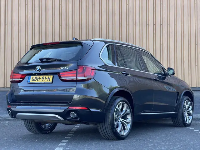 BMW X5 xDrive30d High Executive 2015 Diesel 4
