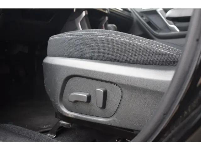 Subaru Forester 2.0 Luxury - Trekhaak 2018 Benzine 17