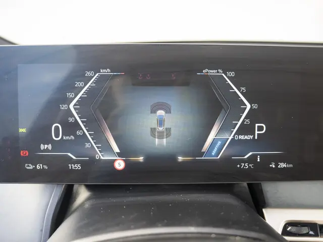 BMW iX M60 2023 Elektrisch 14