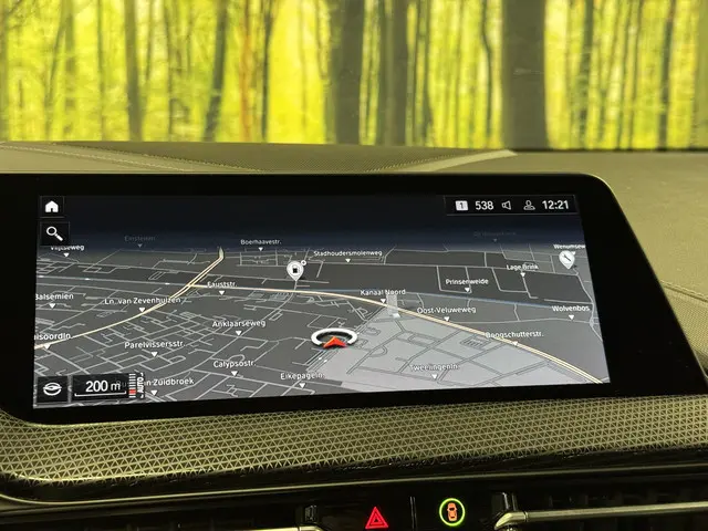 BMW 1 Serie 118i Business Sport Line 2021 Benzine 12