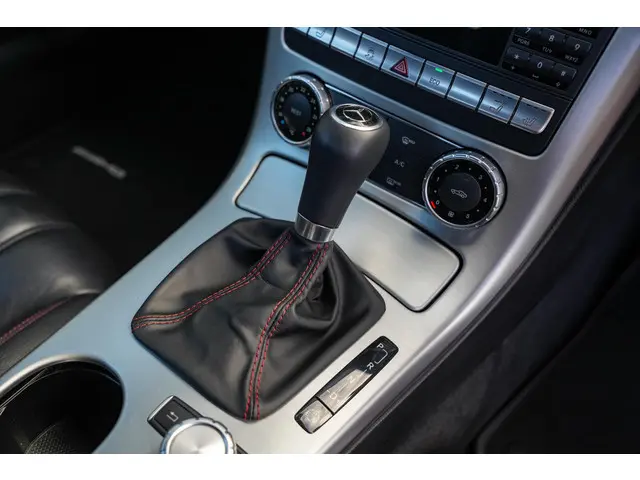 Mercedes-Benz SLK 200 2014 Benzine 9