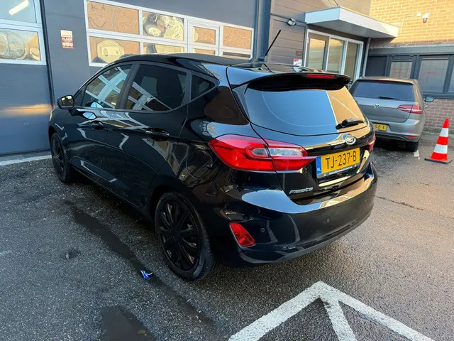 Ford Fiesta 1.1 Trend 2018 Benzine 4