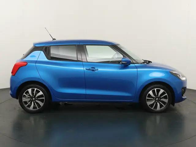 Suzuki Swift 1.2 Stijl Smart Hybrid 2020 Benzine 6