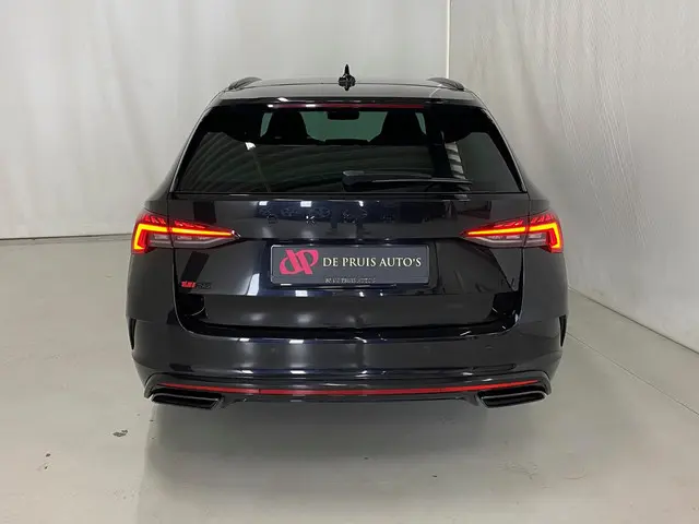 Škoda Octavia RS iV 2021 Hybride Benzine 43