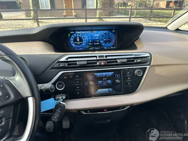 Citroën C4 Picasso 1.2 PureT. Exclusive 2016 Benzine 15