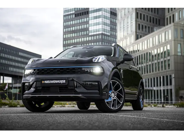 Lynk & Co 01 1.5 2022 Hybride Benzine 4