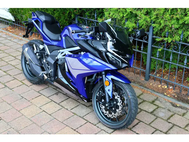 Yamaha YZF R125 TRMOTOR 125 GP-ONE [A1 A2] 2026 Benzine 9