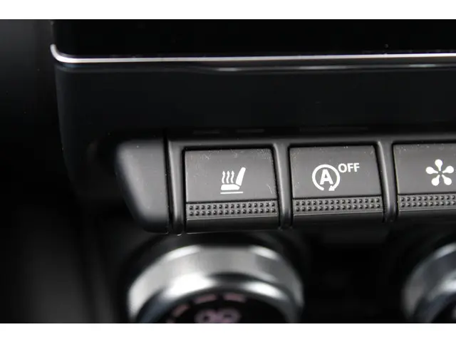 Renault Captur 1.3 mild hybrid 160 iconic 2024 Benzine 28