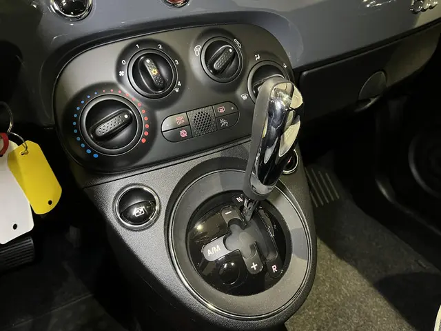 Fiat 500 0.9 TwinAir Turbo Lounge 2018 Benzine 19