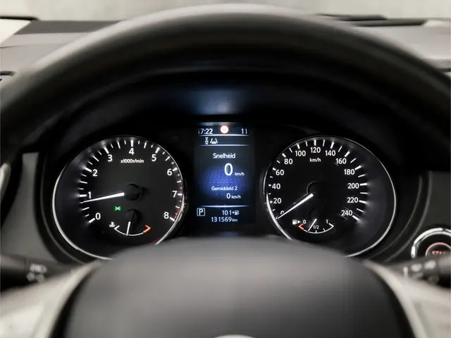 Nissan QASHQAI 1.2 Connect Sport 2014 Benzine 21