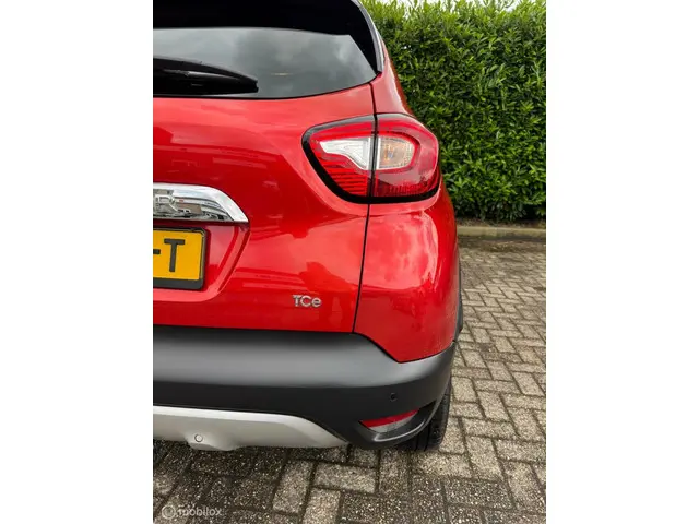 Renault Captur 1.2 TCe Helly Hansen 2015 Benzine 11
