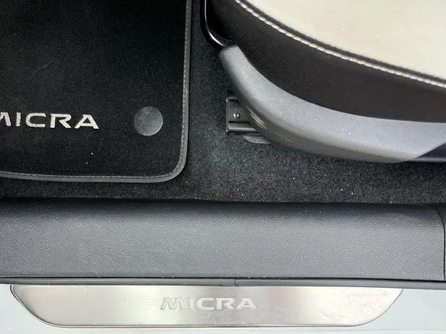 Nissan Micra 0.9 IG-T Tekna 2017 Benzine 15