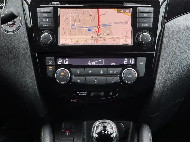 Nissan QASHQAI 1.3 DIG-T N-Connecta 2020 Benzine 20