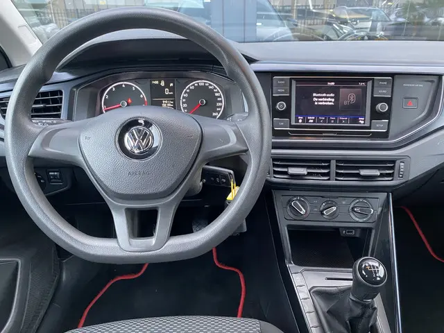 Volkswagen Polo 1.0 MPI Comfortline 2018 Benzine 11