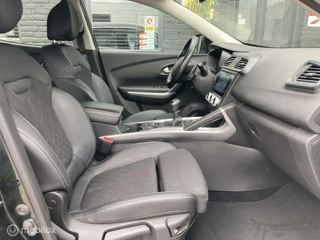 Renault Kadjar 1.3 TCe Intens 2020 Benzine 10
