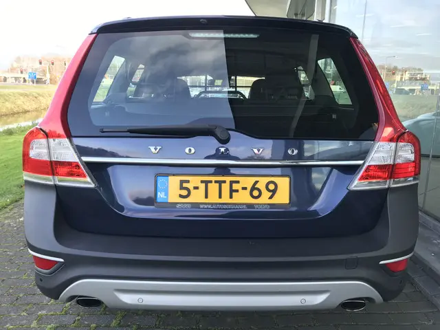 Volvo XC70 2.0 D4 FWD Nordic+ Automaat 2014 Diesel 4