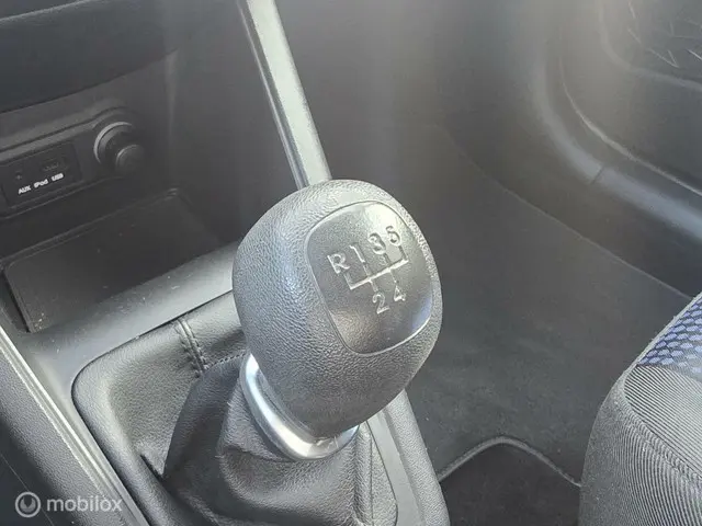 Hyundai ix20 1.4i i-Drive | NAP | Airco 2013 Benzine 15